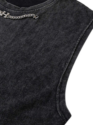 Add raw energy to your streetwear lineup with the Vintage Metallic Phantom Letter Distressed Washed Vest. Crafted from a soft and breathable cotton blend, this sleeveless vest features bold metallic-inspired graphic prints and distressed washed details fo