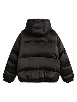 Brave the cold in standout style with the Vintage Print Stand Collar Hooded Puffer Jacket — a lightweight yet insulated layer designed for comfort and personality. Made from water-resistant nylon, this winter essential features a detachable hood, zip-up f