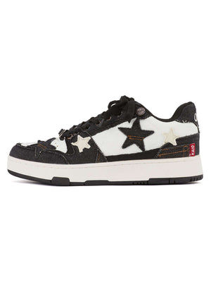 Add a bold twist to your casual outfits with the Vintage Star Skateboard Sneakers — designed for comfort, style, and standout street flair. Made from breathable canvas, these sneakers feature a trendy star print, a unique red zipper detail for extra edge,