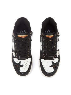 Add a bold twist to your casual outfits with the Vintage Star Skateboard Sneakers — designed for comfort, style, and standout street flair. Made from breathable canvas, these sneakers feature a trendy star print, a unique red zipper detail for extra edge,