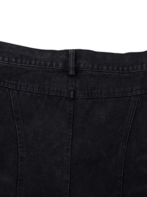 Elevate your casual wardrobe with the Washed Distressed Multi Pocket Cargo Jeans — the perfect balance of utility, comfort, and street-ready style. Made from a soft cotton blend, these high-waisted jeans feature a relaxed fit, functional cargo pockets, an