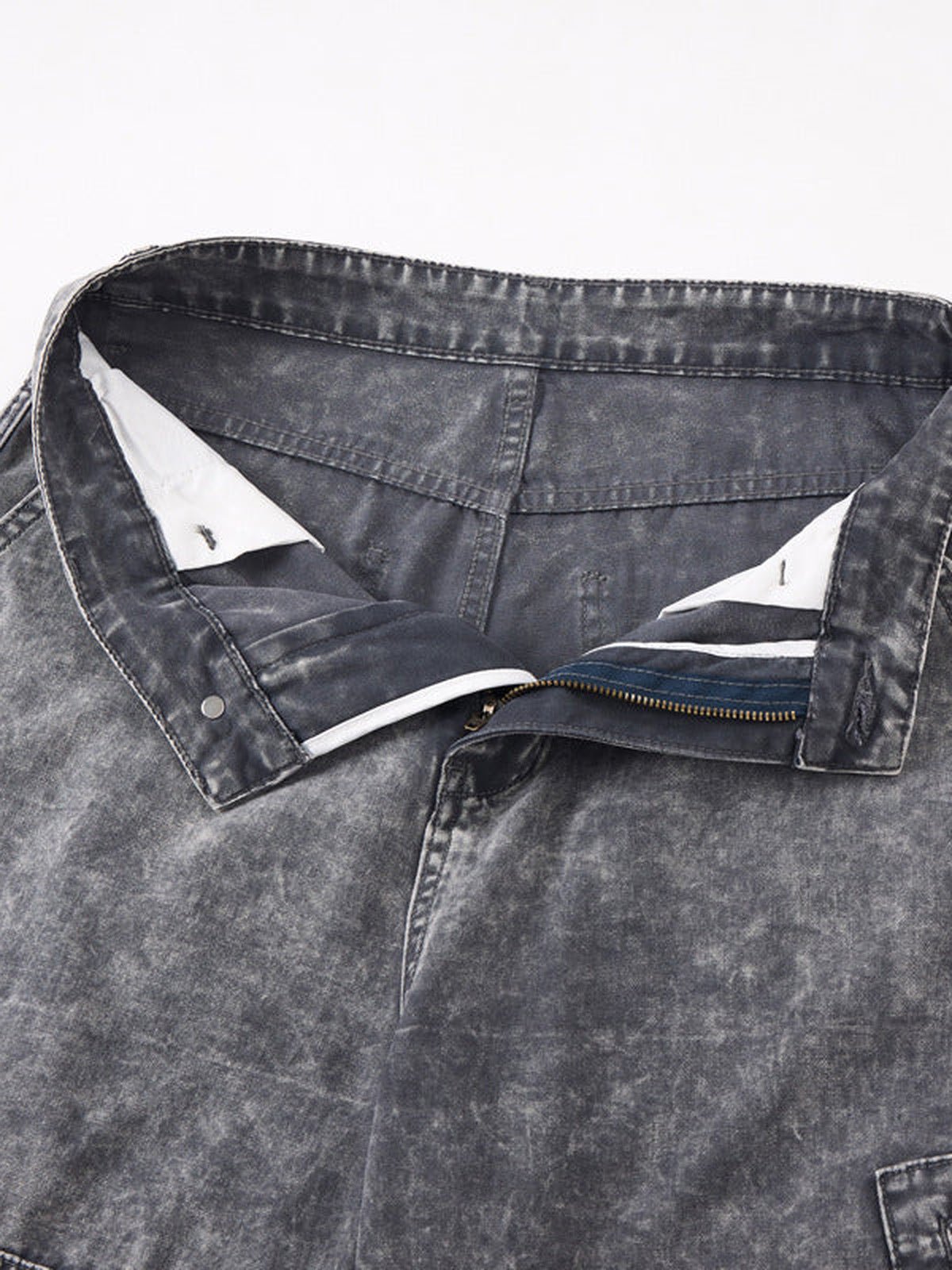Barrel Jeans – Nahaufnahme von Bund und Hosenschlitz | XoKool