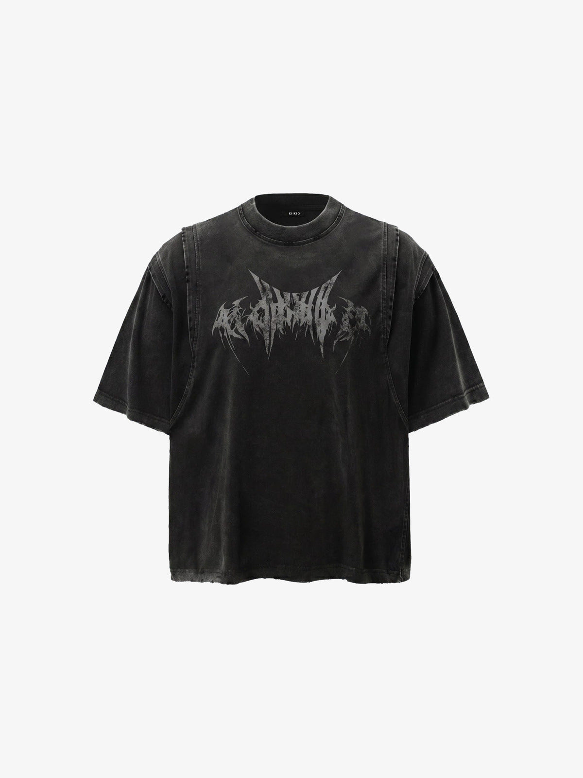 Camiseta boxy acid wash con estampado de letras metálicas – negro, vista frontal | XoKool