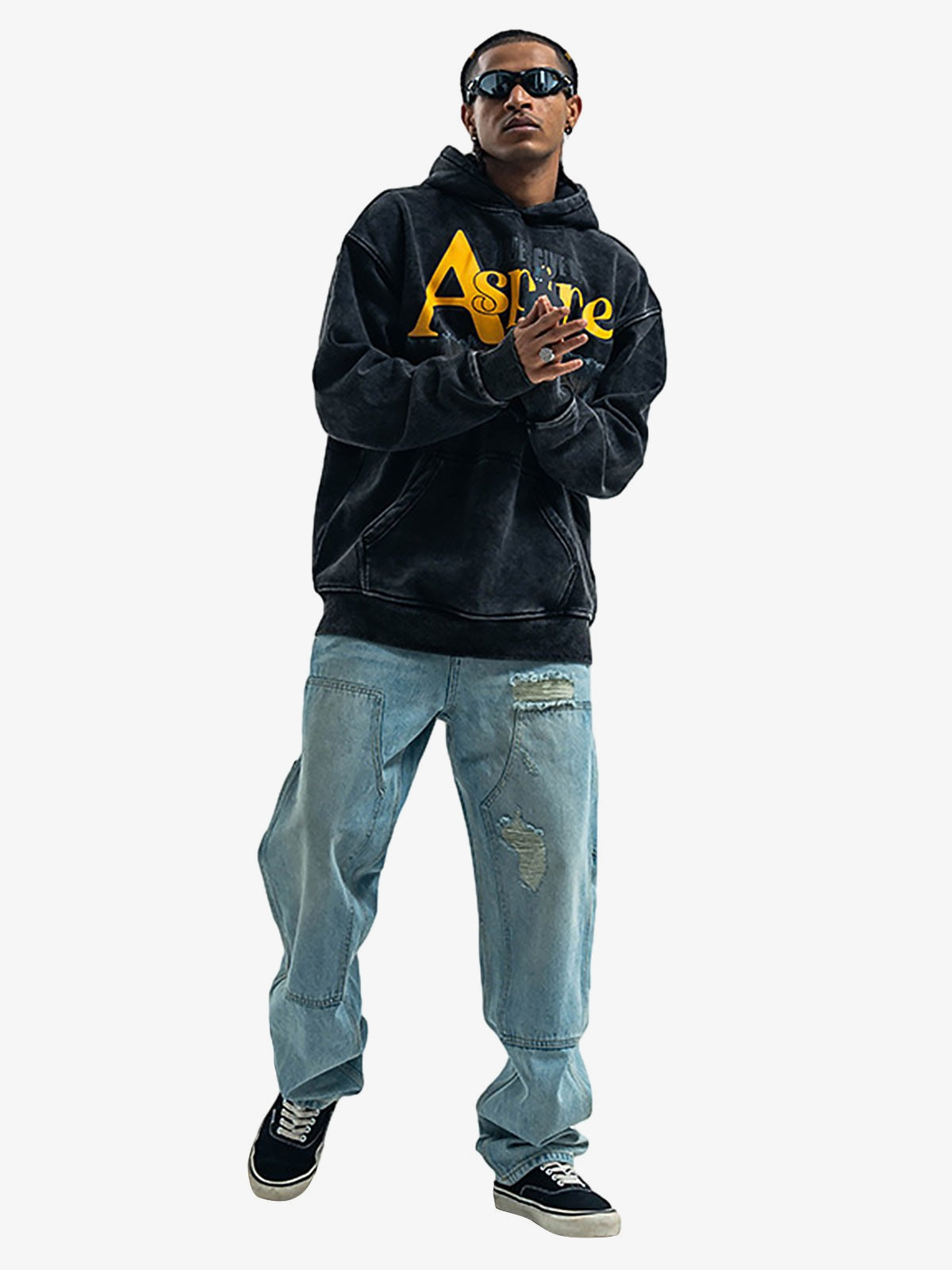 Acid Wash Hoodie – am Model, in voller Länge | XoKool
