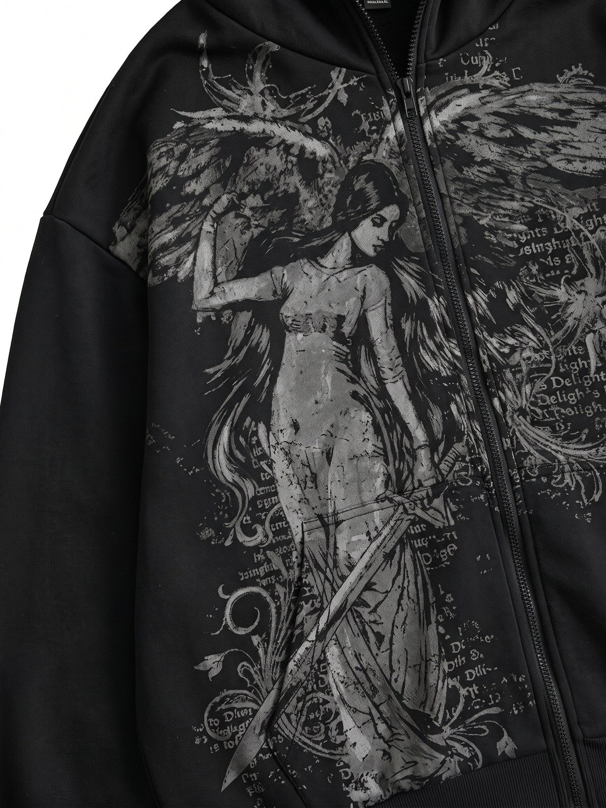 Zip Hoodie mit Engel-Grafik und Spikes an der Kapuze – Nahaufnahme Engel-Grafik vorne | XoKool