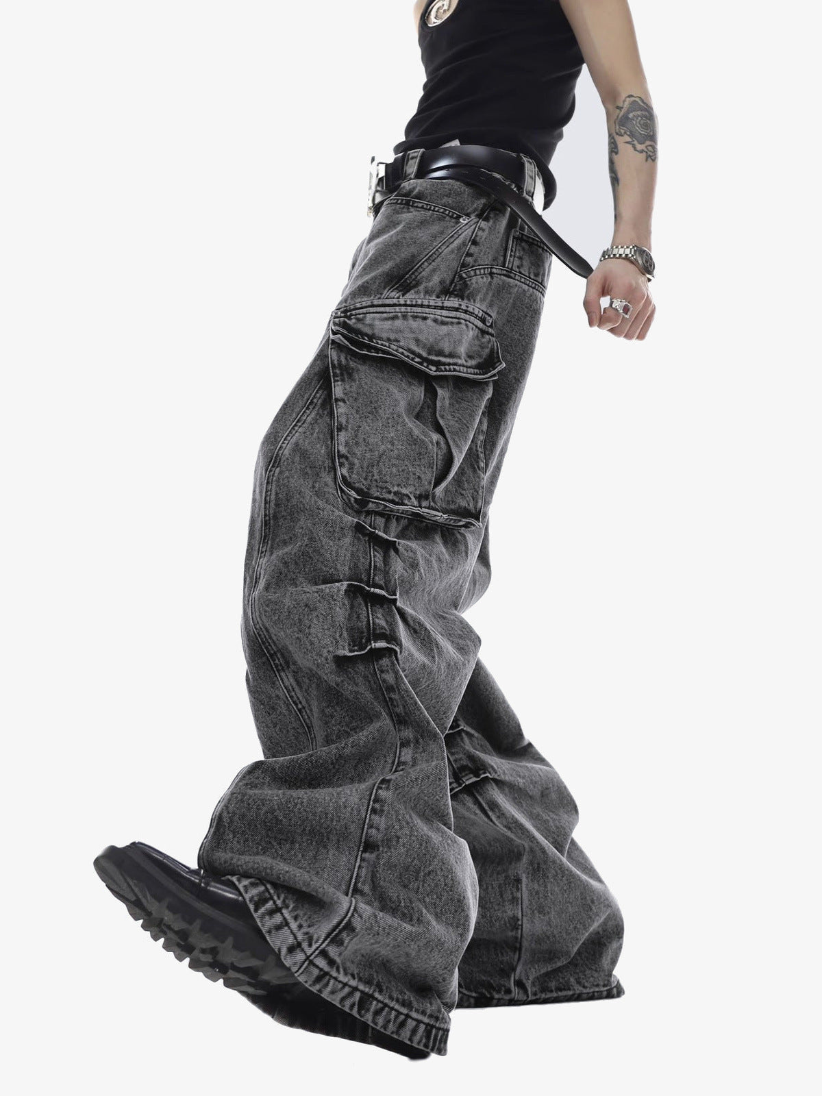 Baggy Cargo Jeans in Grey Acid Wash – on model, walking side | XoKool