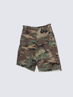 Cargo Shorts in Woodland Camo – Camo, Vorderansicht flach | XoKool