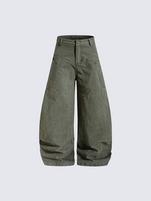 Baggy Workerhose mit geschwungenem Barrel-Bein – Oliv, Vorderansicht flach | XoKool