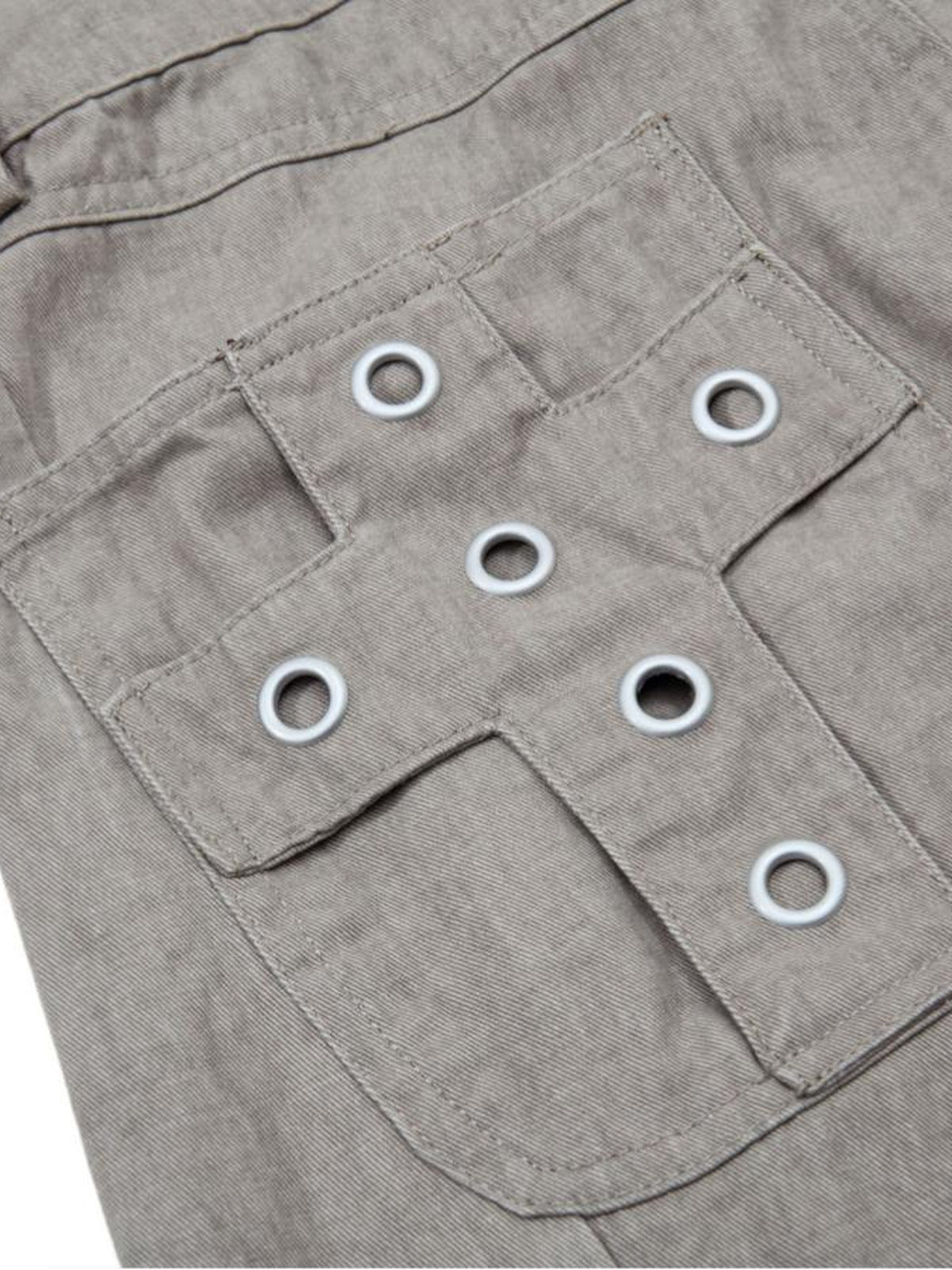 Barrel cargo pants – eyelet pocket close-up | XoKool
