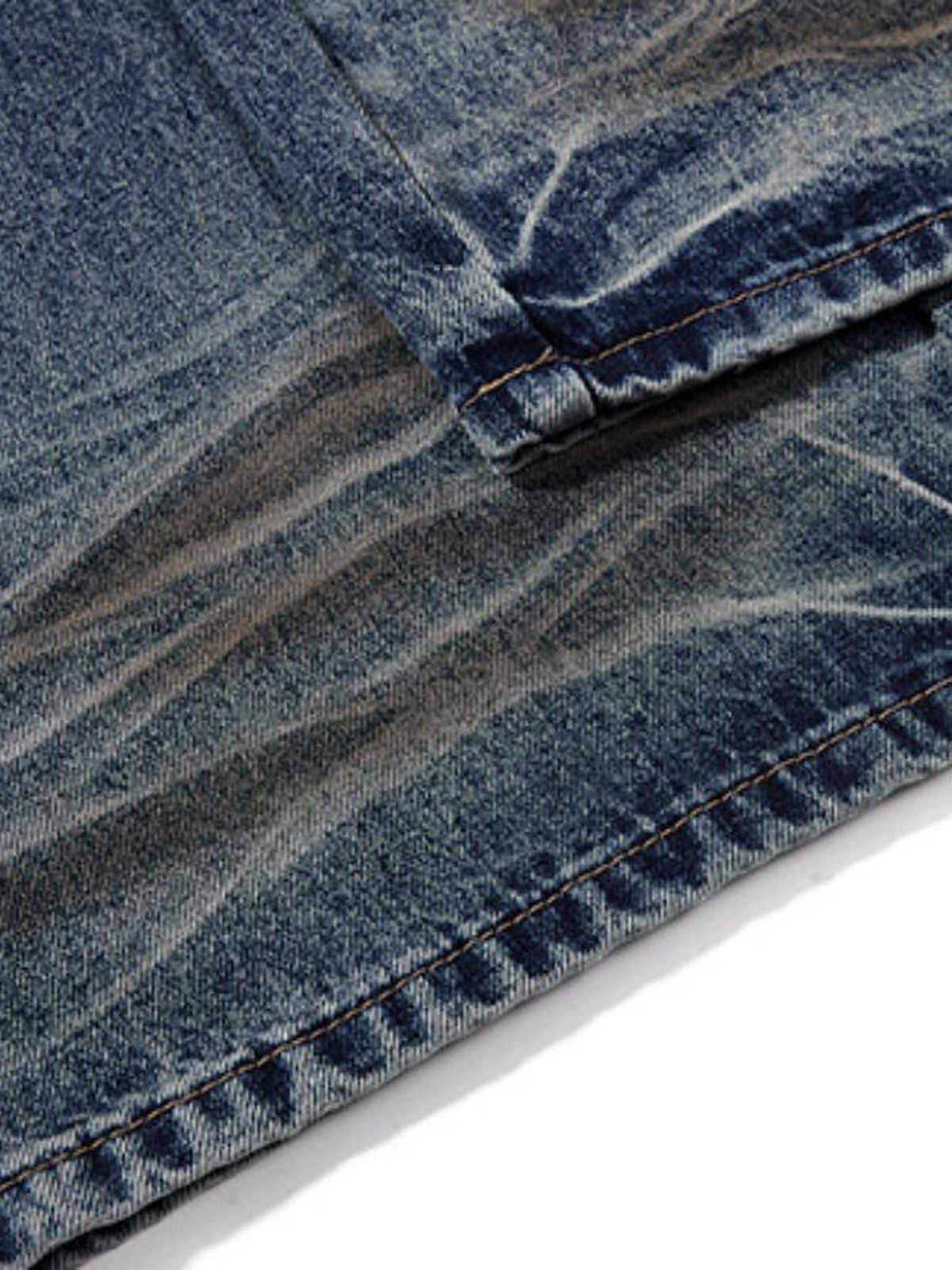 Dirty wash barrel jeans – hem and back pocket close-up | XoKool