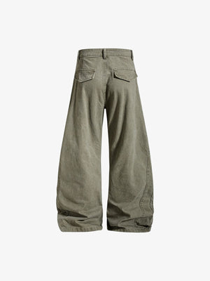 Pantalones barrel con pliegues en las rodillas – Verde oliva, trasera plana | XoKool