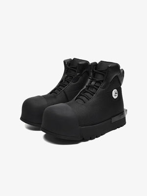 Big Round Toe High Top Boots zum Schnüren – Komplett Schwarz, Paar von der Seite | XoKool
