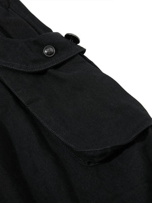 Pantalones cargo negros – detalle de la solapa cargo | XoKool