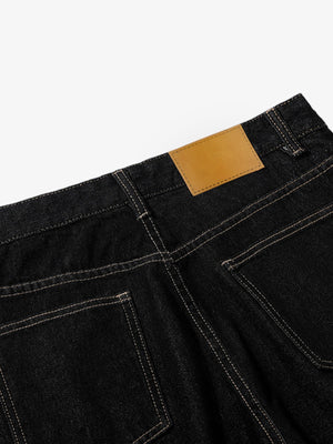 Black Barrel Jeans – Back pocket + leather patch close-up | XoKool