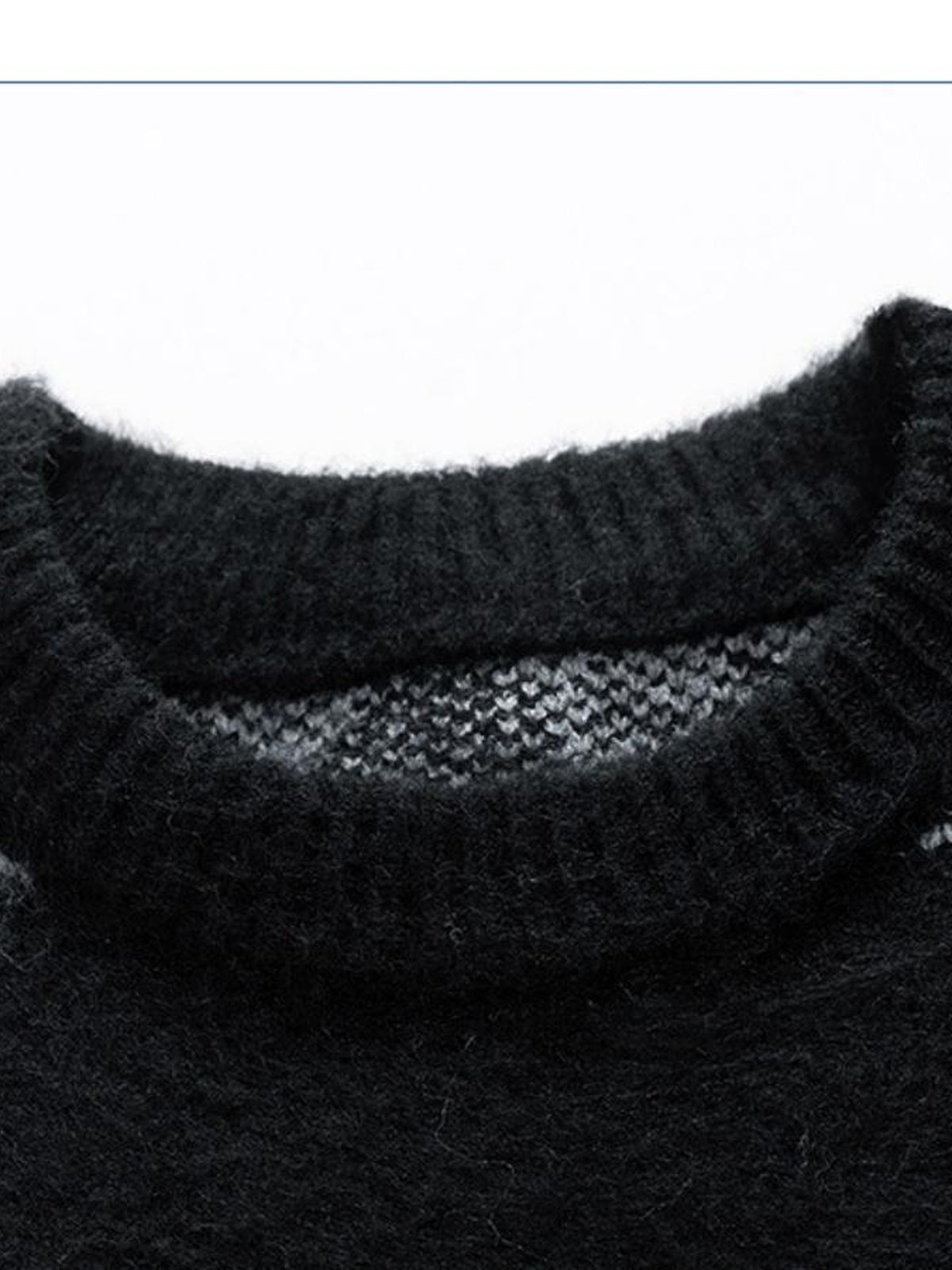 Suéter jacquard peludo – primer plano del interior del cuello | XoKool