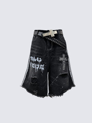 Jorts góticos negros con estampado y cinturón – negro, frente en plano con cinturón de cruz | XoKool