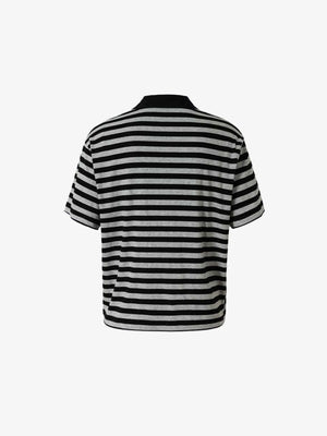 Gestreiftes Poloshirt in Schwarz-Grau mit Grunge-Print – Schwarz-Grau gestreift, Rückseite flach | XoKool