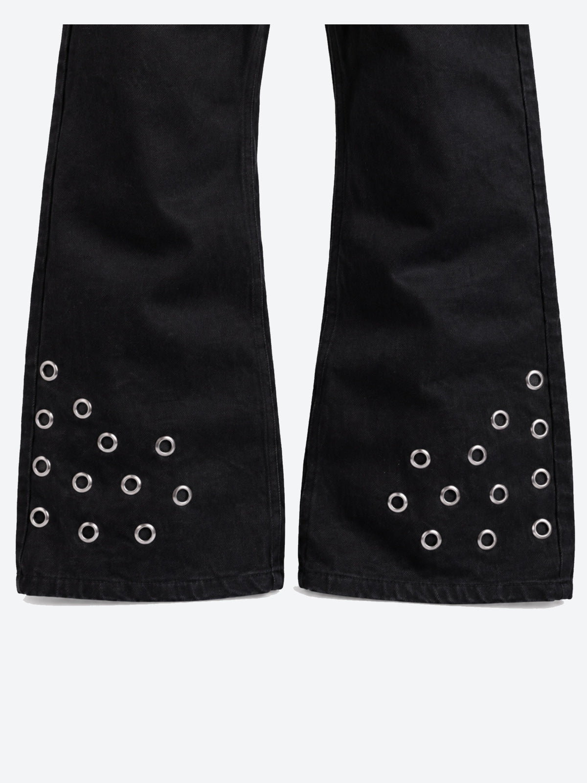 Black Grommet Jeans – eyelet hem close-up | XoKool