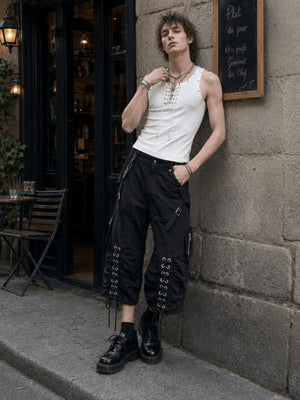 Schwarze Cargo-Capri-Shorts zum Schnüren mit Ösen – Schwarz, Streetfoto angelehnt | XoKool