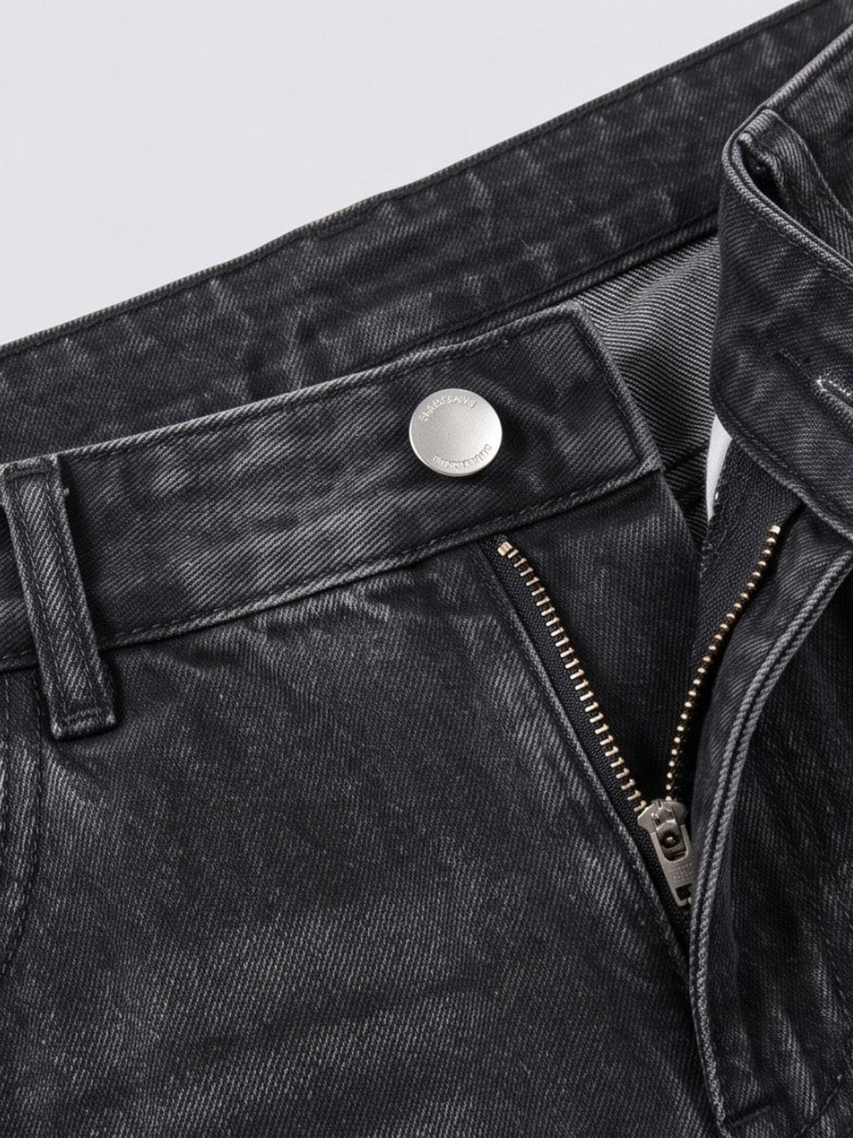 Flammen-Jeans – Reißverschluss im Detail | XoKool
