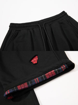 Ripped Karo Jogginghose – Bund und Karo-Saum im Detail | XoKool