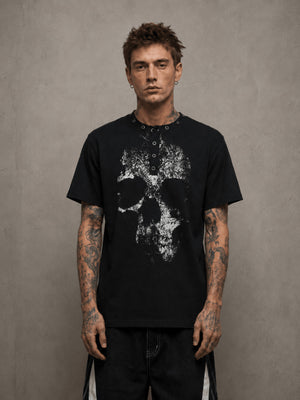 Skull t-shirt – On model, front | XoKool