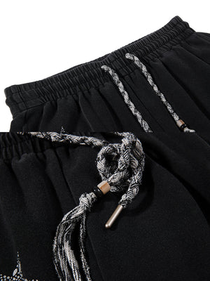 Jogginghose mit Stern – Nahaufnahme von Bund und Kordel | XoKool