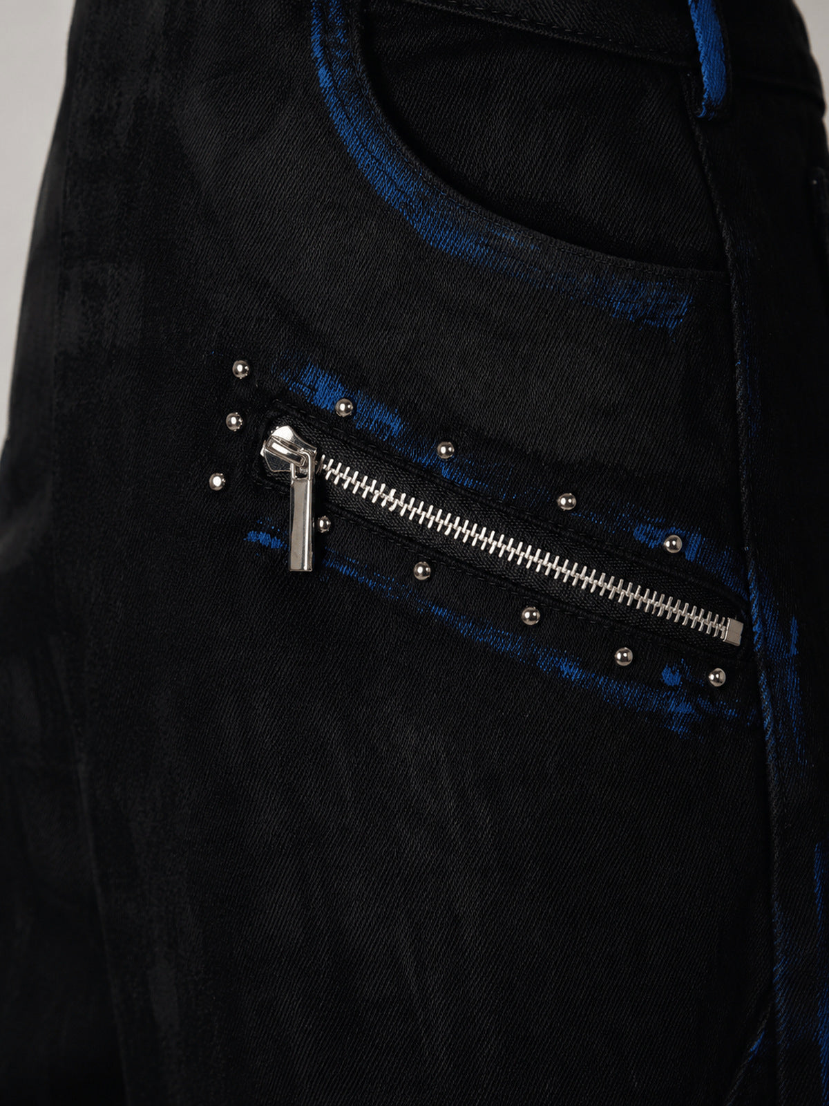 Studded jorts – zip pocket and studs close-up | XoKool