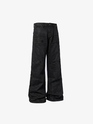 Schwarze Wide Leg Jeans mit Knie-Patches – Vorderseite, flach ausgelegt | XoKool