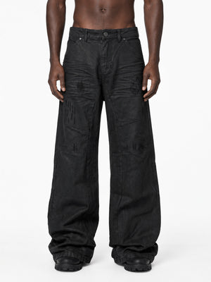 Schwarze Wide Leg Jeans mit Knie-Patches – am Model, Vorderseite | XoKool