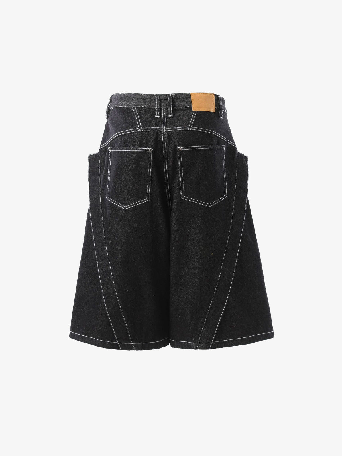 Jorts negros de pierna ancha con costuras blancas en contraste – espalda plana | XoKool