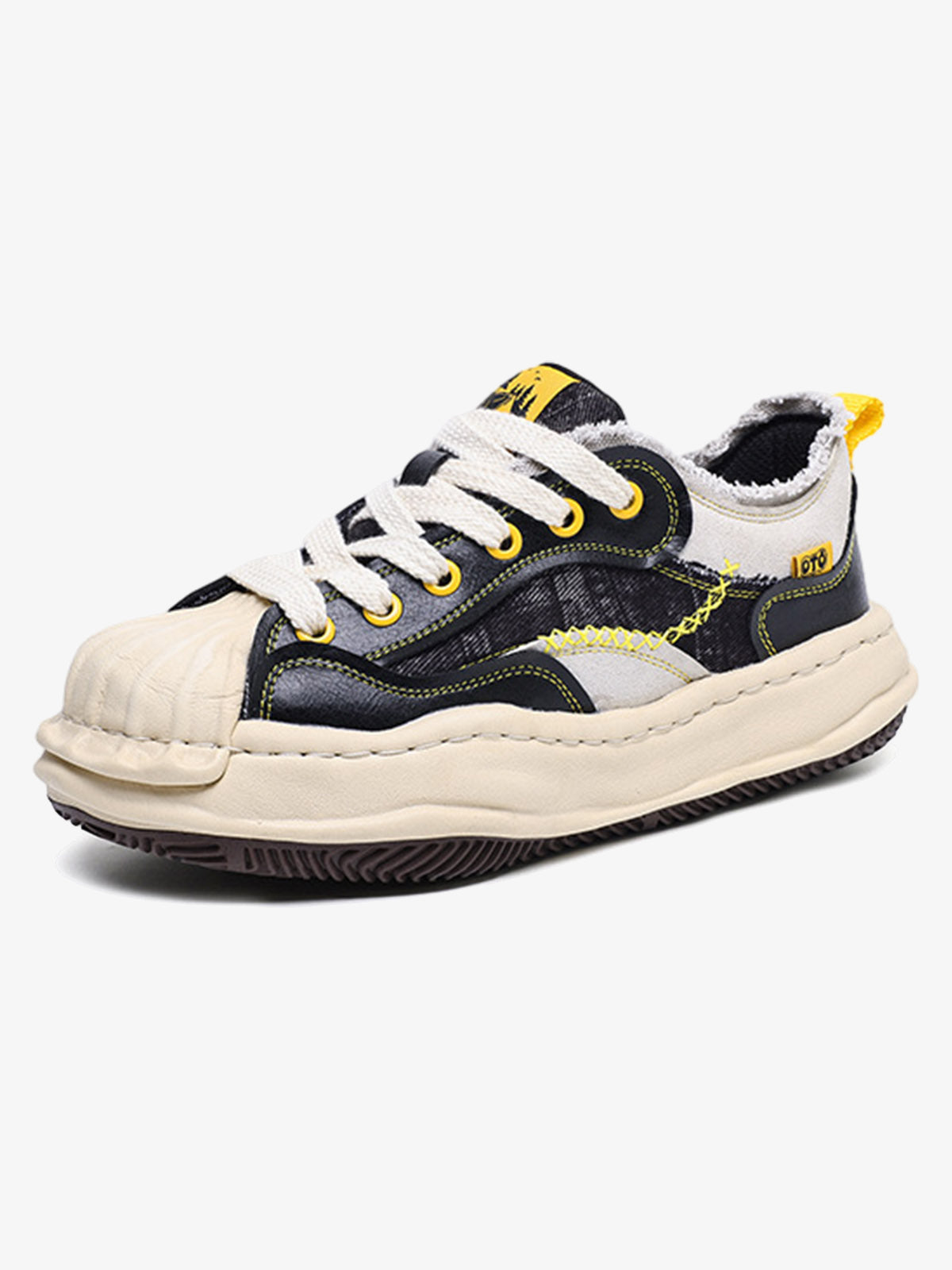 Black and yellow sneakers – side | XoKool