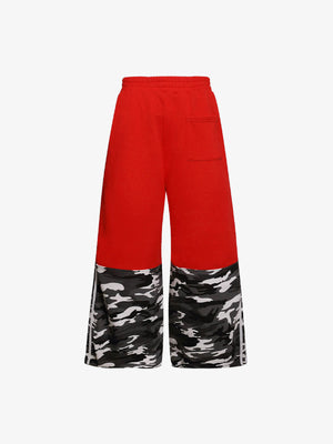 Camo Patchwork Wide Leg Jogginghose – Rot, Rückansicht | XoKool