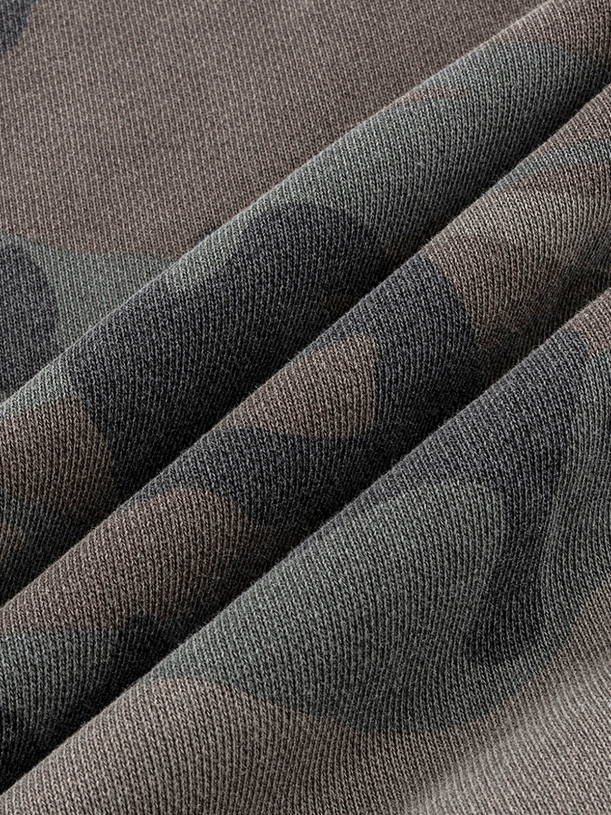Ärmelloses Camo Shirt – Camo-Stoff im Detail | XoKool
