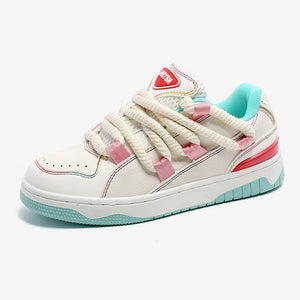 Zapatillas skate con cordones de cuerda – versión crema, rosa y verde azulado, de lado | XoKool