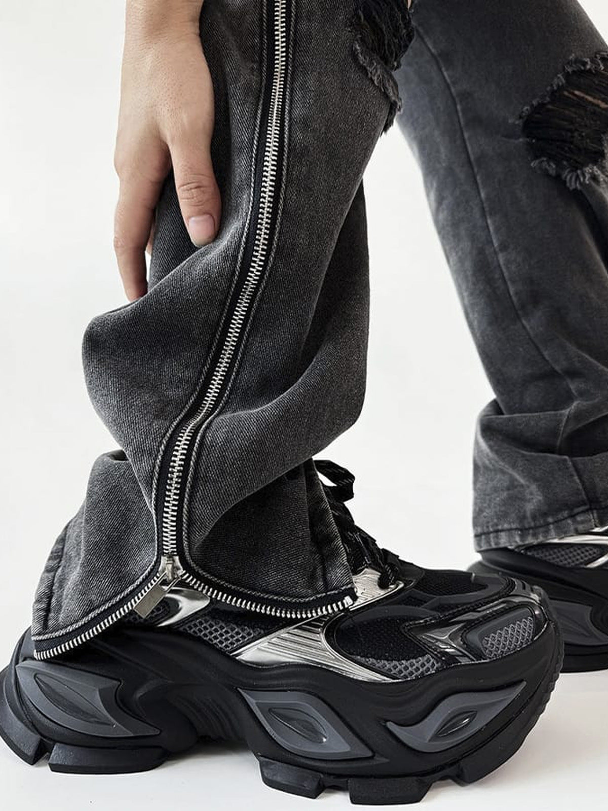 Platform sneakers – on model, side alt | XoKool
