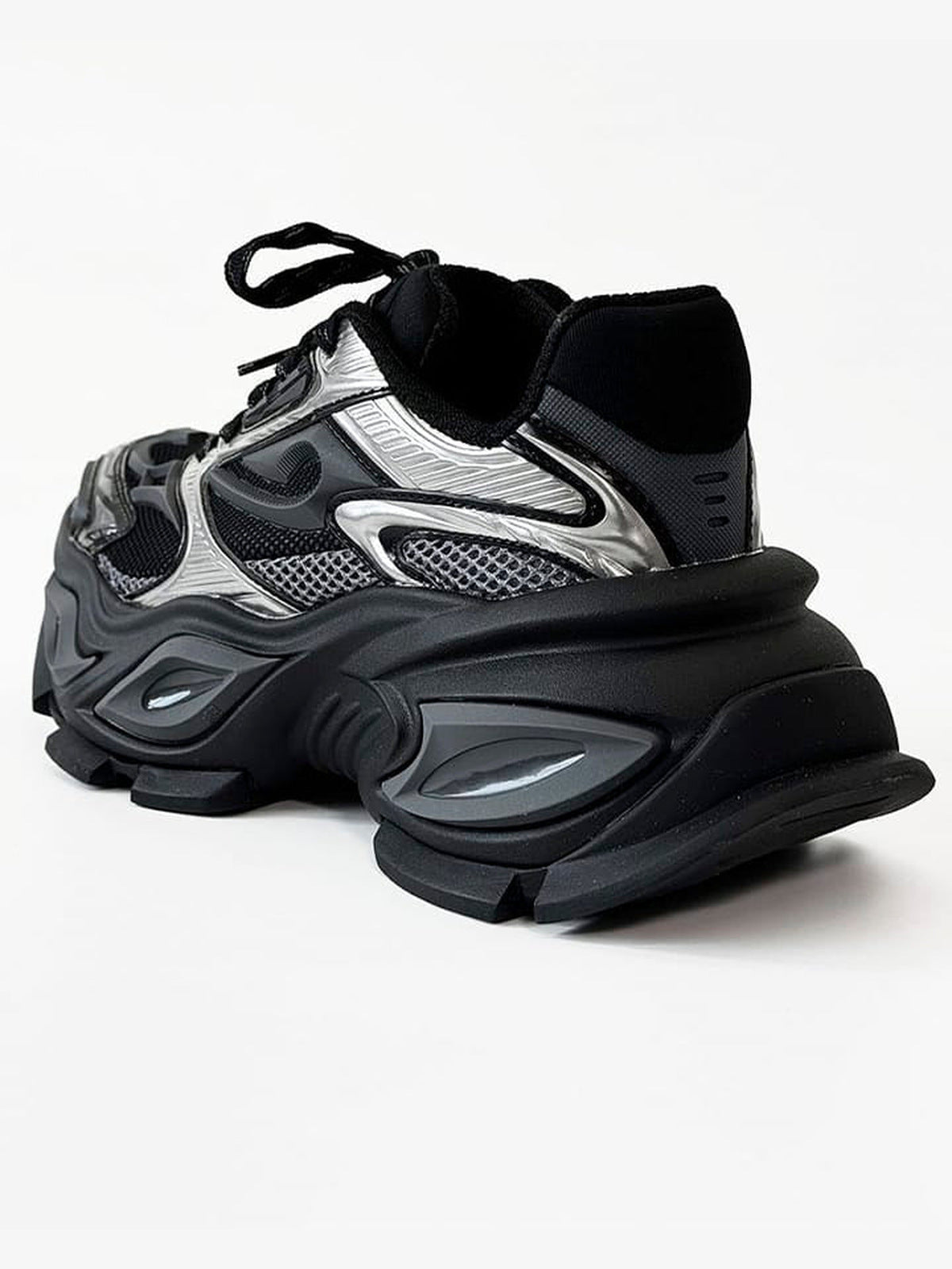 Platform sneakers – rear 3/4 view | XoKool