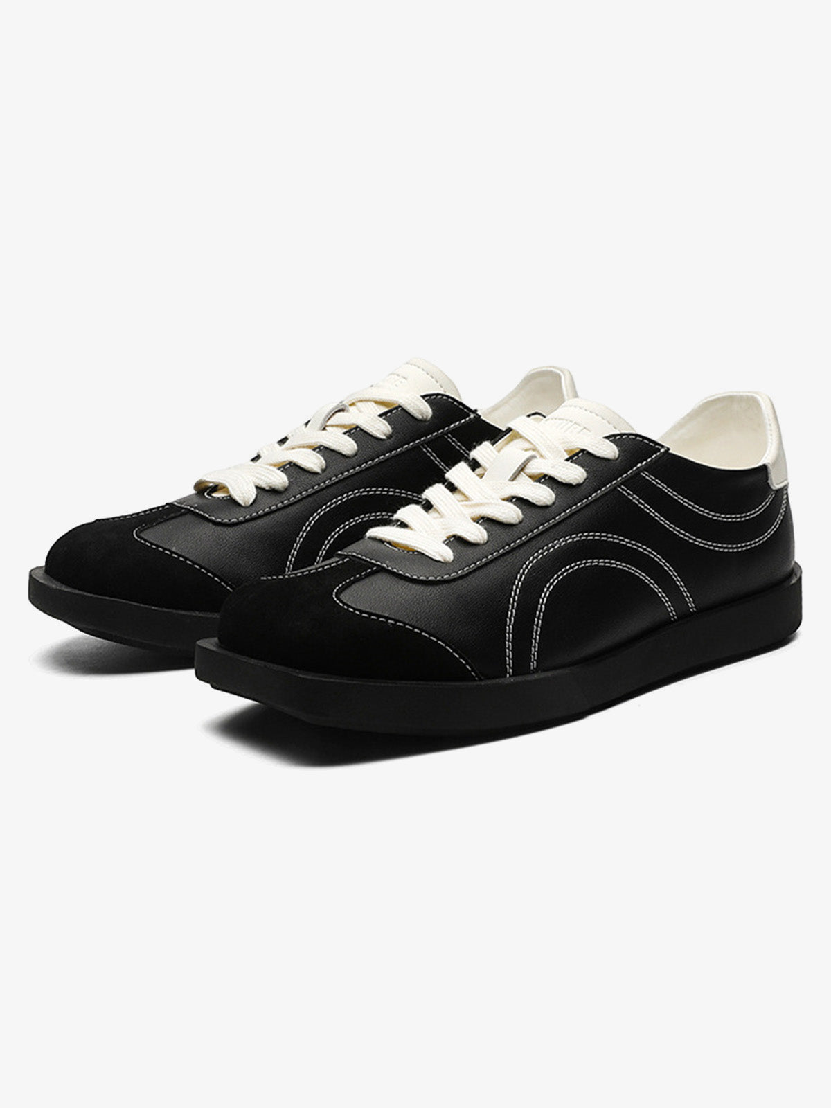 Black Retro Sneakers with Suede-Look T-Toe – Black pair, 3/4 | XoKool
