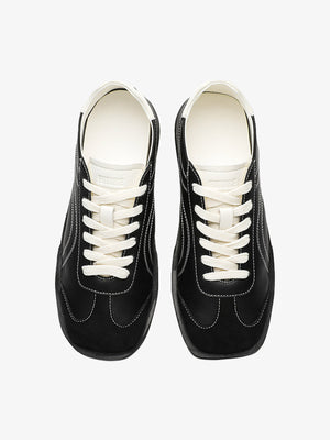 Tenis retro negros con puntera en T efecto ante – vista superior | XoKool
