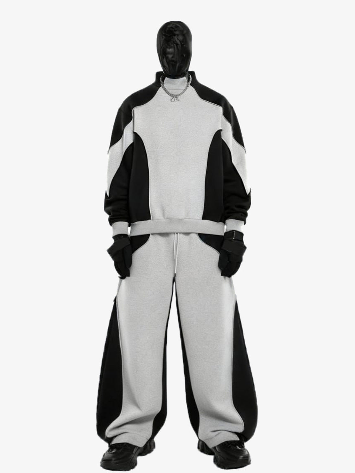 Conjunto de sudadera cuello redondo color block y pantalones deportivos de pierna ancha – en modelo, conjunto completo de frente | XoKool