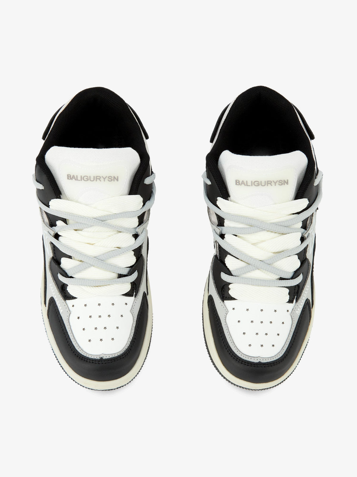 Star patch skate sneakers – Black/White, top view | XoKool