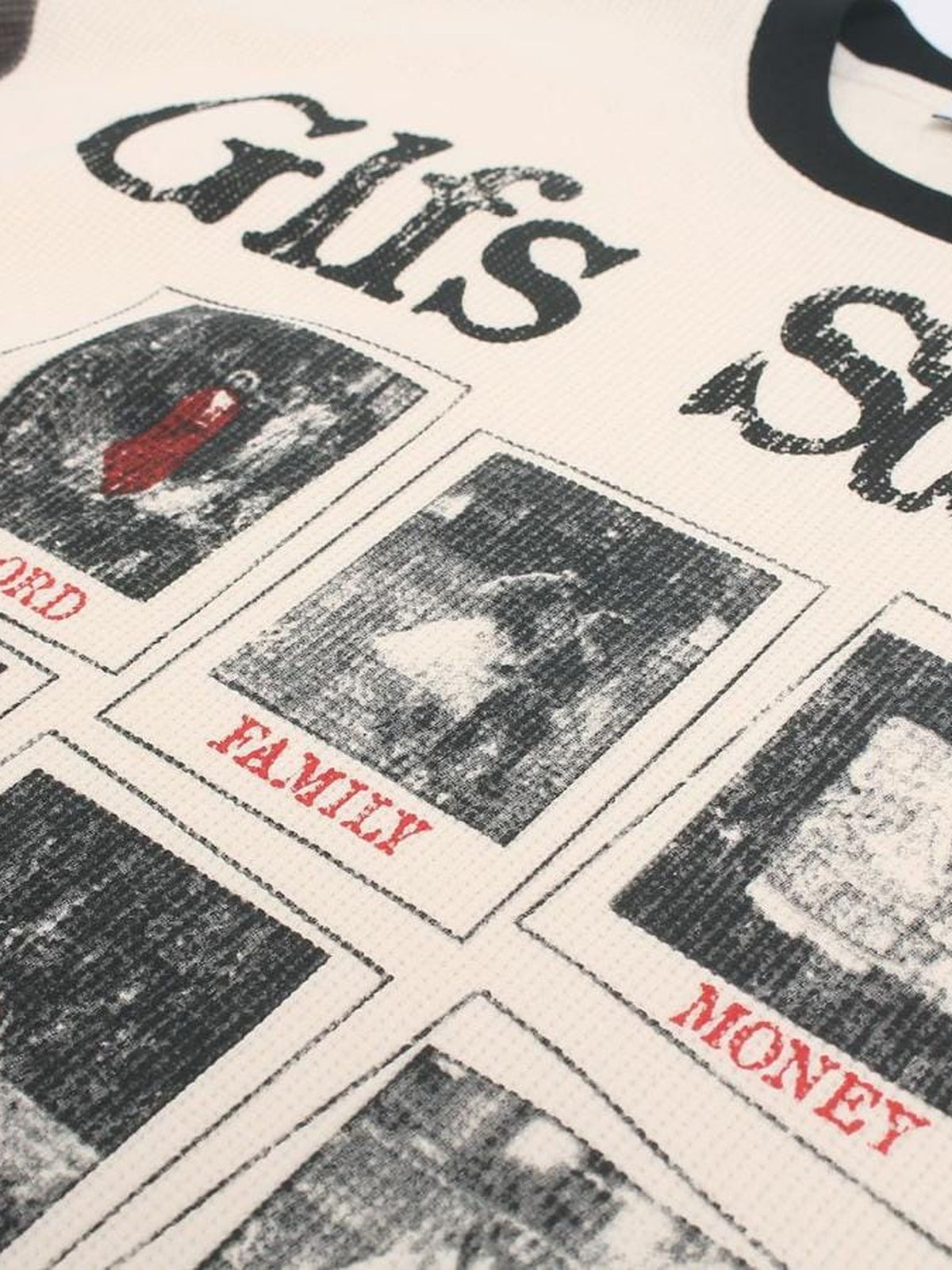Waffel-Longsleeve mit Camo-Ärmeln – Schriftzug und Print im Detail | XoKool