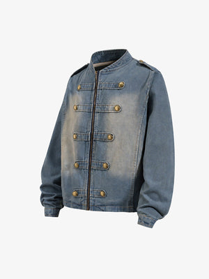 Military Jeansjacke – Hellblau, schräg von vorne | XoKool
