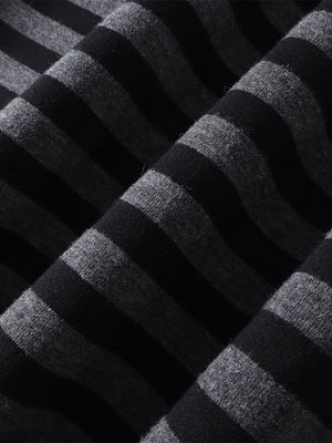 Zip Hoodie mit Teufelshörnern – Nahaufnahme gestreifter Stoff | XoKool
