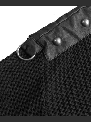 Waffelstrick-Pullover – Schulterpartie mit Nieten Nahaufnahme | XoKool