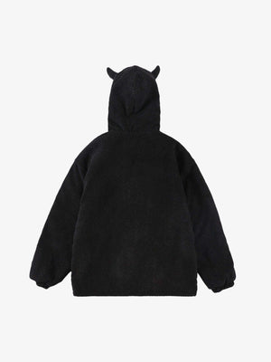 Chaqueta con capucha y cuernos de diablo – Negro, vista trasera en plano | XoKool