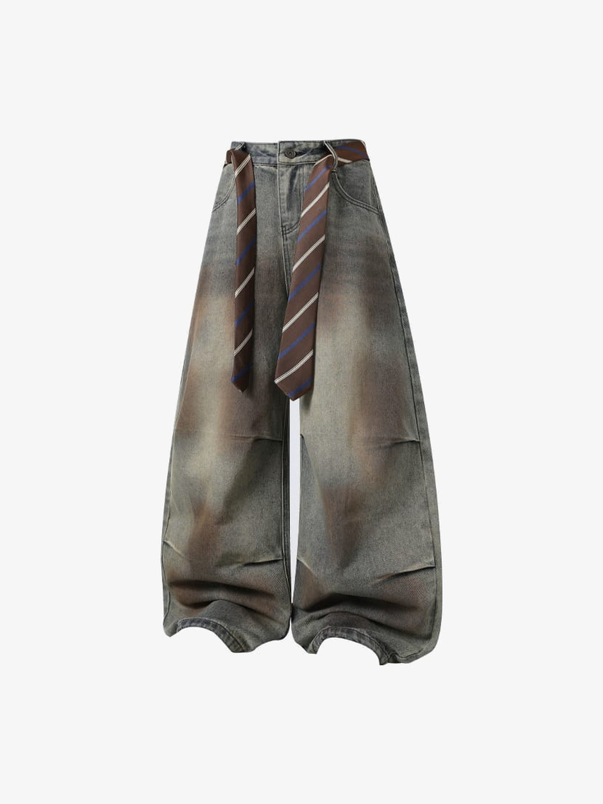 Balloon Jeans im Dirty Wash mit Bindegürtel – vorne flach liegend mit Gürtel | XoKool