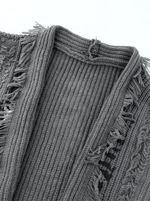 Distressed Strickjacke aus Grobstrick mit offener Front – Nahaufnahme offener Kragen | XoKool