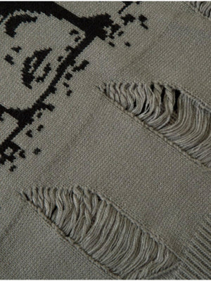 Face jacquard sweater – face jacquard and rips close-up | XoKool
