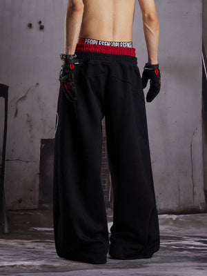 Lion Graphic Sweatpants – on model, Black back | XoKool